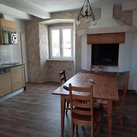 Ferienhaus Stone House Zgogo