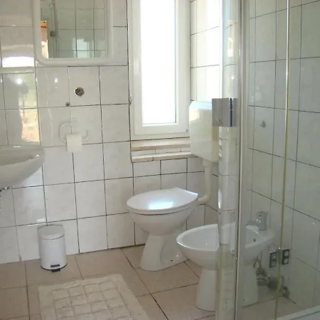 Stone House Zgogo 펜션 *